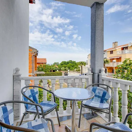 Awesome In Marsici With Wifi Sveti Vid-Miholjice